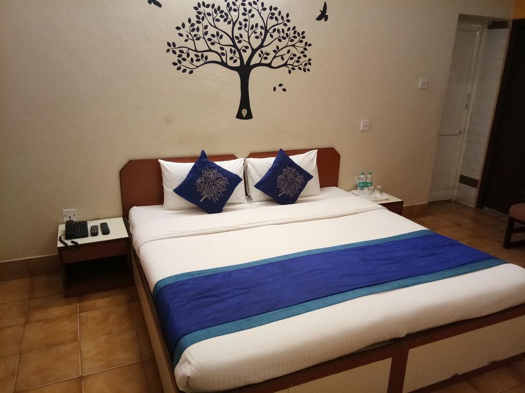 Hotel Telehaus International Bangalore Bagian luar foto