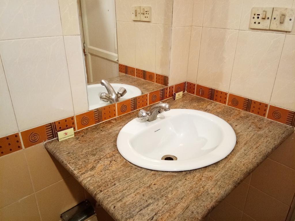 Hotel Telehaus International Bangalore Bagian luar foto