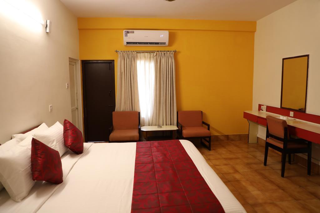 Hotel Telehaus International Bangalore Bagian luar foto