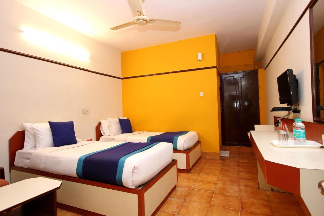 Hotel Telehaus International Bangalore Bagian luar foto
