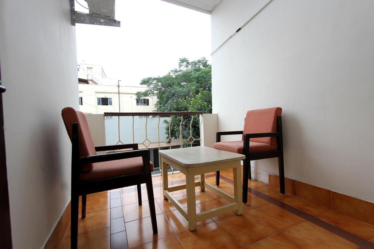 Hotel Telehaus International Bangalore Bagian luar foto